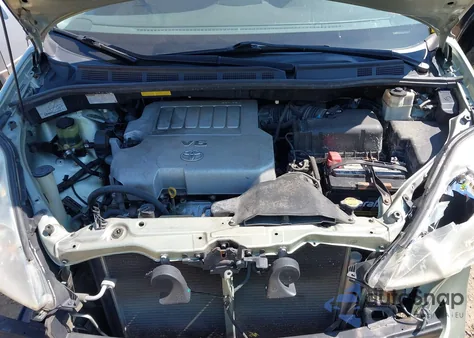 2010 Toyota Sienna Ce z USA, uszkodzony, nr VIN 5TDKK4CC9AS328158